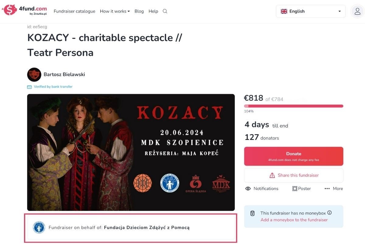 A viev of a fundraiser on behalf of Fundacja Dzieciom Zdążyć z Pomocą. Underneath the photo gallery there is a bar with information