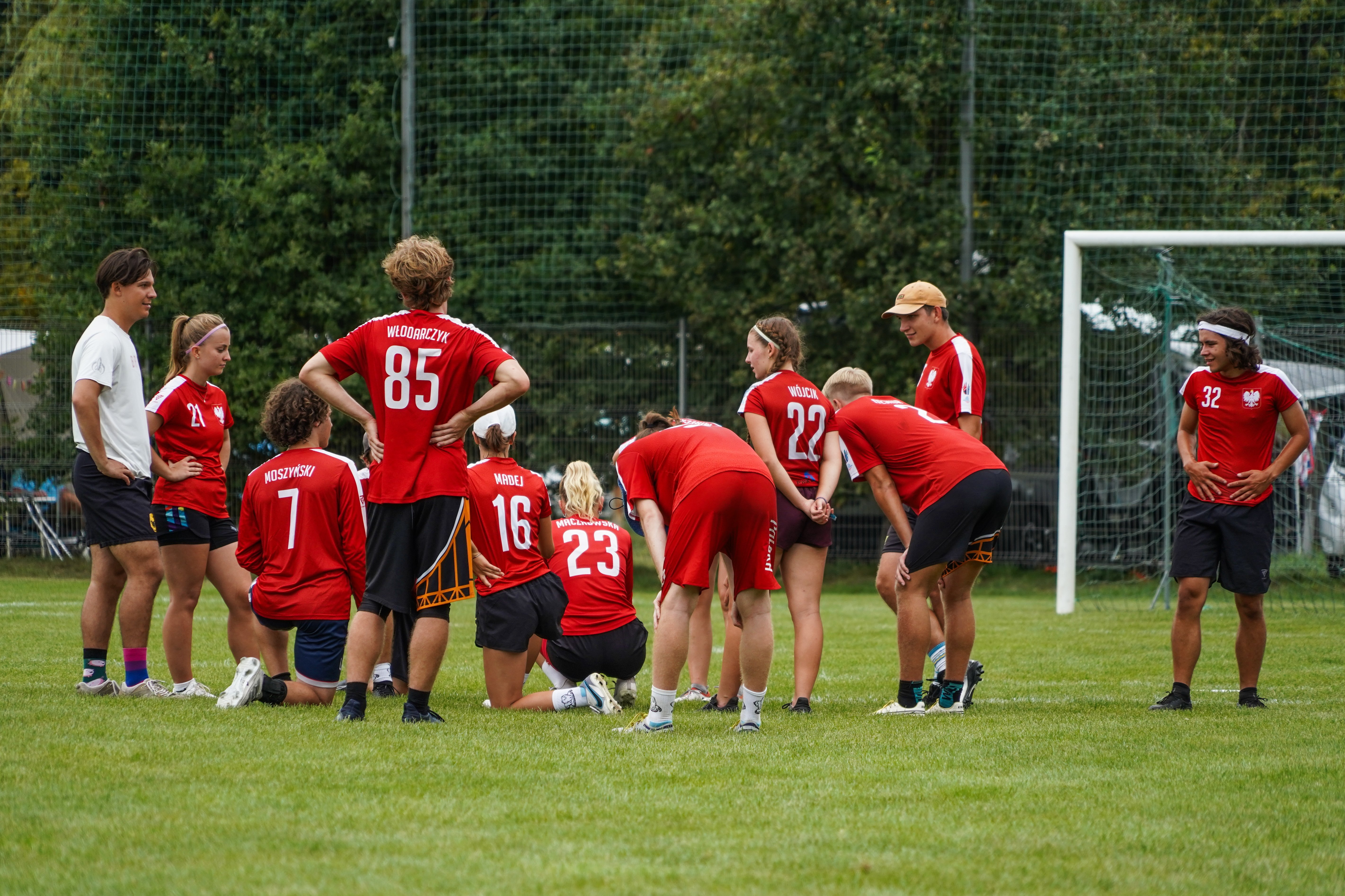 K4Plzam8GmHSbuUr.jpg